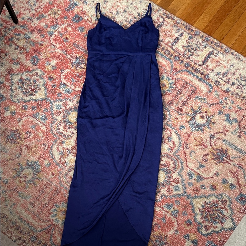 Chic Navy Midi Wrap Dress with Lining